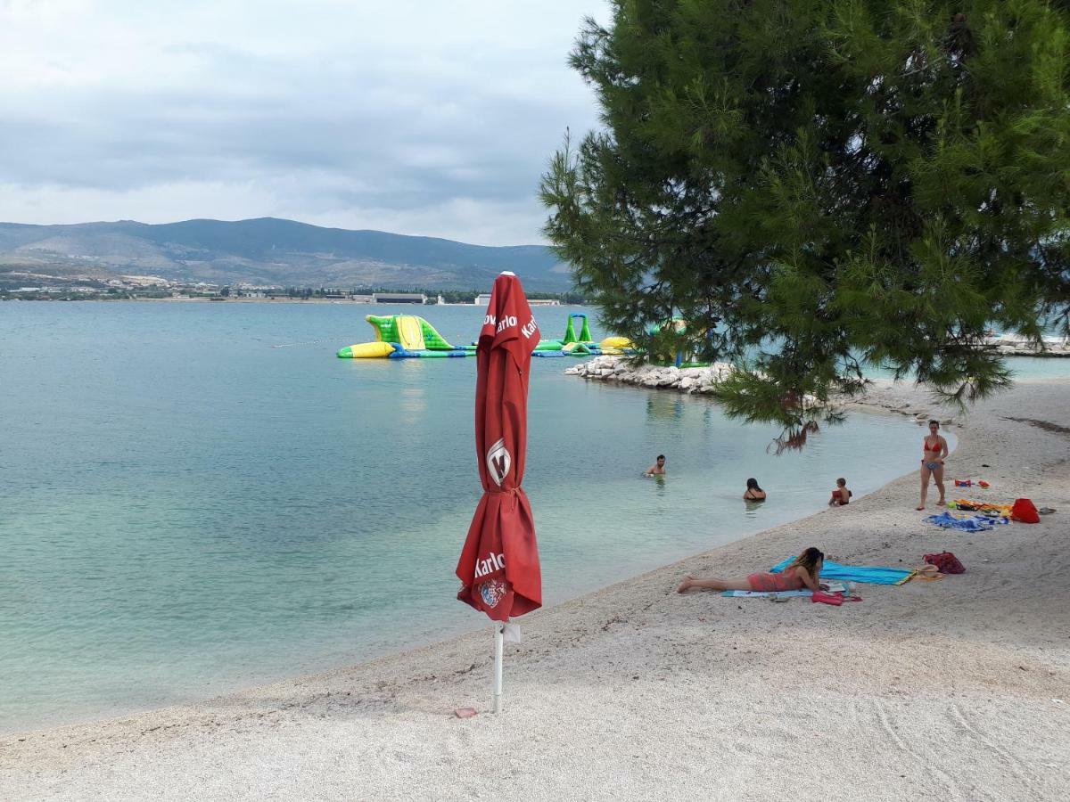 Apartment Ela Trogir Bagian luar foto